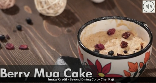 Watch: This 10-Minute Berry Mug Cake Is For All Those Sudden Sweet Cravings