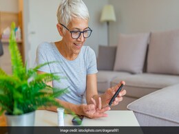 High Blood Sugar Level कंट्रोल करने का सबसे आसान तरीका, रात को सोने से पहले करें ये 5 काम High Blood Sugar Level कंट्रोल करने का सबसे आसान तरीका, रात को सोने से पहले करें ये 5 काम