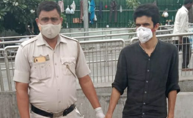 नौकरी देने के बहाने बुलाया और क्राइम शो में रेप सीन की एक्टिंग करते हुए रेप कर दिया, आरोपी गिरफ्तार