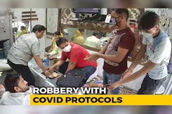 Watch: Men Walk Into UP Jewellery Store In Masks, Sanitise Hands, Rob It Watch: Men Walk Into UP Jewellery Store In Masks, Sanitise Hands, Rob It