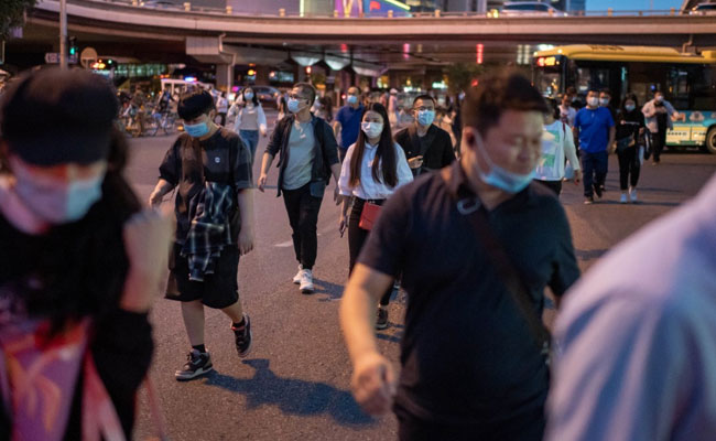 China To Allow Foreigners With Valid Residence Permits To Return From September 28