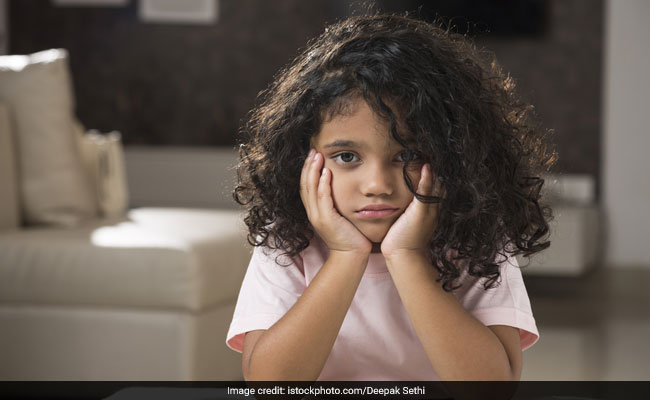 Poor eating habits can lead to stomach pain in kids