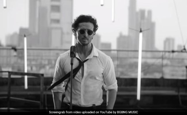 टाइगर श्रॉफ के पहले सॉन्ग 'Unbelievable' का टीजर रिलीज, सेंसेशनल अंदाज में नजर आए एक्टर- देखें Video