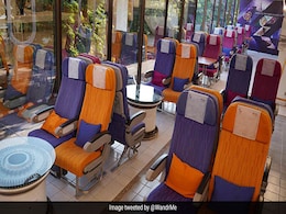 Miss Travelling By Air? Thai Airline's New Cafe Has Its Entire In-Flight Menu To Offer Miss Travelling By Air? Thai Airline's New Cafe Has Its Entire In-Flight Menu To Offer
