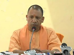 CM योगी आदित्यनाथ ने NEET 2020 टॉपर आकांक्षा सिंह को किया सम्मानित, दिया ये बड़ा तोहफा CM योगी आदित्यनाथ ने NEET 2020 टॉपर आकांक्षा सिंह को किया सम्मानित, दिया ये बड़ा तोहफा