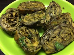 Patra Recipe: This Unique Gujarati Snack Made With Arbi Patta And Besan Has Our Heart Patra Recipe: This Unique Gujarati Snack Made With Arbi Patta And Besan Has Our Heart