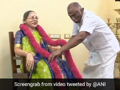 पत्नी की मौत के 30 दिन बाद बिजनेसमैन ने बनवाया अपने 'प्यार' का पुतला, बोला- 'स्टेच्यू को देखकर मुझे...'