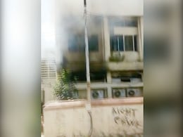 Fire At ICU Ward Of Hospital In Pune, 3 Fire Engines Rushed: Report Fire At ICU Ward Of Hospital In Pune, 3 Fire Engines Rushed: Report