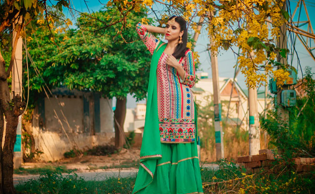 Treat Yourself To These Stylish Cotton Kurtis