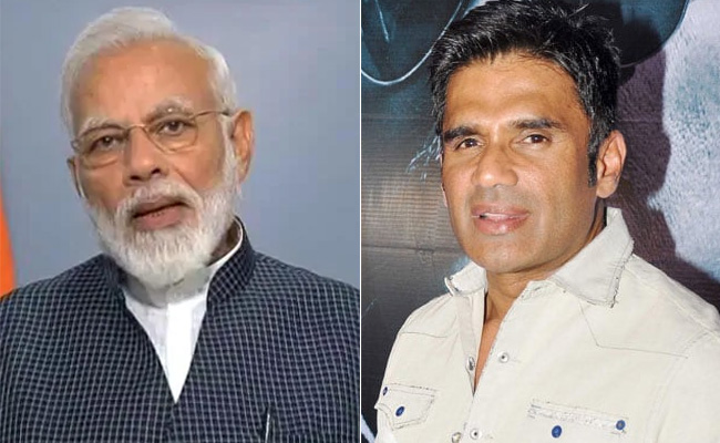 पीएम मोदी के जन्मदिन पर सुनील शेट्टी ने उनको यूं दी सलामी, Photo देख रह जाएंगे हैरान