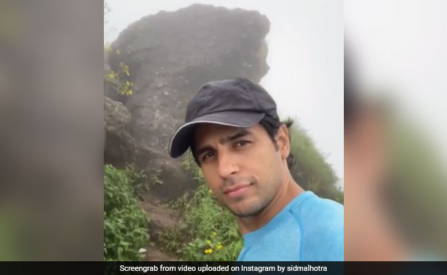 "Nature Lover" Sidharth Malhotra Shares A Glimpse Of His "Super" Trek