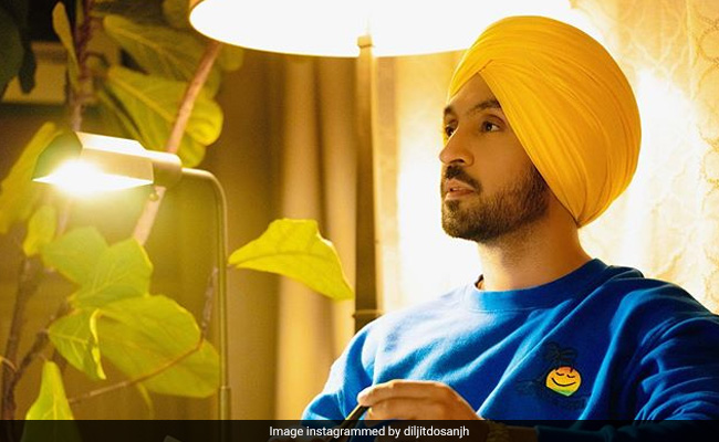 Diljit Dosanjh's Healthy Chicken Dinner In Canada Is Making Us Drool! (See Pics)