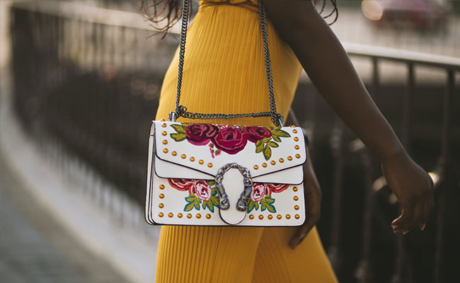 Pretty Handbags That Will Make You Love Florals All Over Again