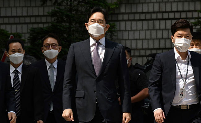 Samsung Heir Charged With Fraud Over Succession-Linked Deal