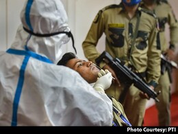 मध्यप्रदेश: कोरोना जांच में सैम्पल दिए बिना 15 लोगों की रिपोर्ट आई पॉजिटिव मध्यप्रदेश: कोरोना जांच में सैम्पल दिए बिना 15 लोगों की रिपोर्ट आई पॉजिटिव