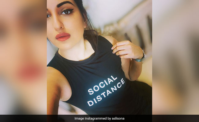 In Case We've Forgotten, Sonakshi Sinha Reminds Us To Keep Our Social Distance