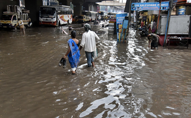 Hyderabad Man Washed Away In Floodwaters After Heavy Rain Found Dead