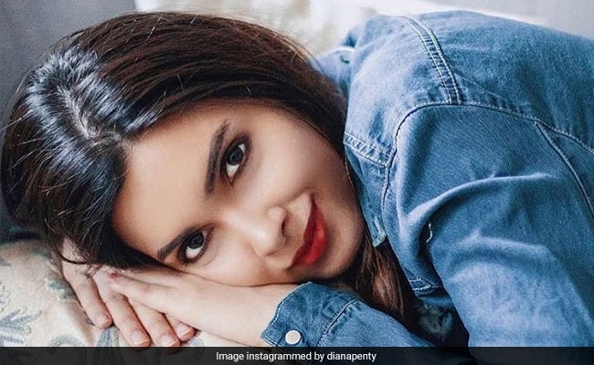One Look At Diana Penty's Very Chic Blues And You'll Be Style Struck One Look At Diana Penty's Very Chic Blues And You'll Be Style Struck