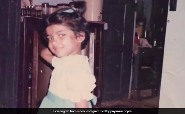 <i>Unfinished</i>: Ahead Of Her Memoir's Launch, Priyanka Chopra Teases Her Fans With These Posts