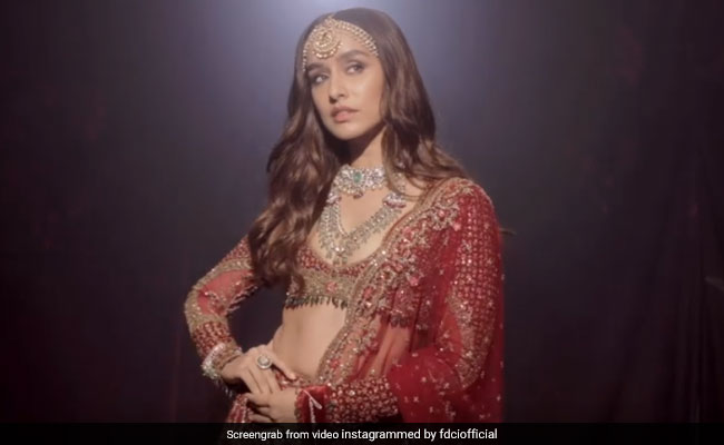 After Janhvi, Shraddha Kapoor Is Showstopper For Digital Couture Week