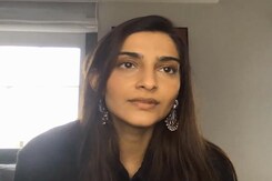 Sonam Kapoor On How Online Hate Affected Her Sonam Kapoor On How Online Hate Affected Her