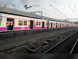 मध्य रेल्वेची वाहतूक ठप्प; ओव्हरहेड वायरचा खांब वाकल्याने खोळंबा