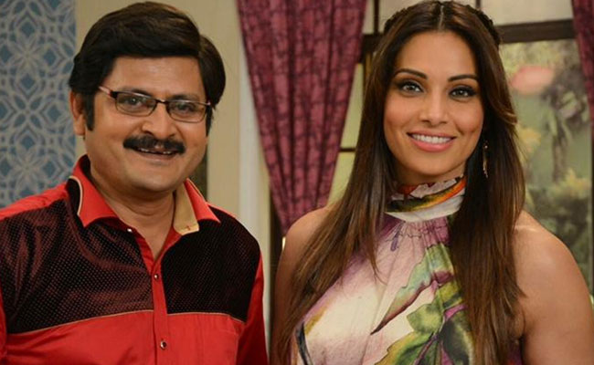 बिपाशा बसु और वरूण धवन भी हैं 'भाबीजी' के दीवाने, मनमोहन तिवारी ने किया खुलासा