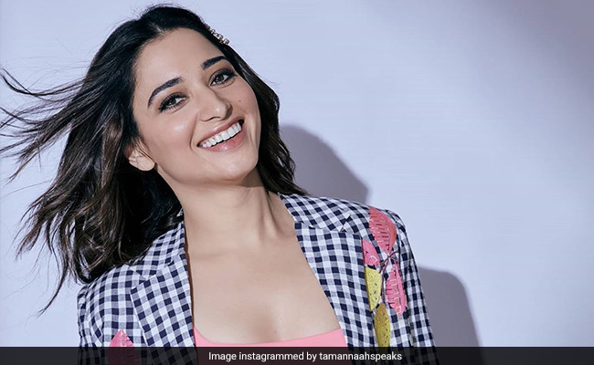 Tamannaah Steps Into Tabu's Shoes For <i>AndhaDhun</I> Remake. Guess Who Plays Radhika Apte's Role