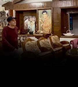 Inside Dharmendra's Farmhouse. Background Score Courtesy Lata Mangeshkar