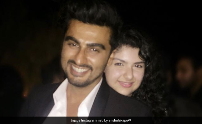 Boney Kapoor Is "Proud Of" Daughter Anshula For Taking Care Of COVID-19 Positive Arjun Kapoor
