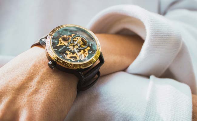 These Stylish Watches Are Bound To Make You Steal Everyone's Attention