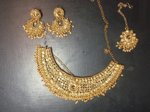 Fashion Jewellery Review: Sukkhi Fashion Jewellery Set