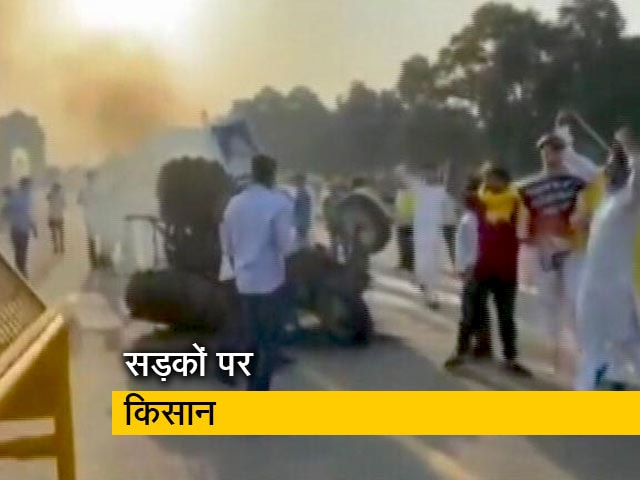 कृषि कानूनों का देशभर में सड़कों पर उतरकर विरोध