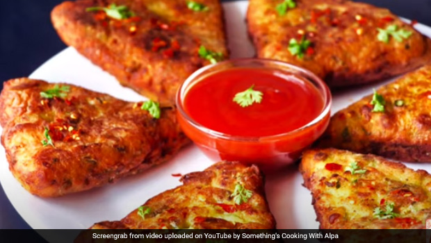 This Cheese-Burst <i>Aloo</i> Toast Is The Ultimate Answer For All Your Cravings - Watch Recipe Video