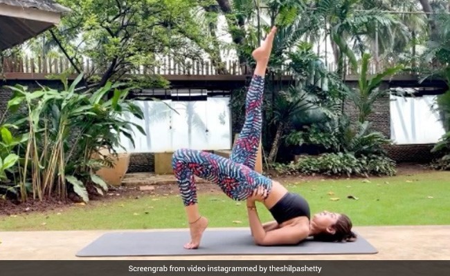 Ekpada Setubandh Sarvangasana can reduce stress and anxiety