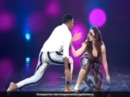 नोरा फतेही और टेरेंस लुईस ने Pachtaoge सॉन्ग पर किया रोमांटिक डांस, Video हुआ वायरल नोरा फतेही और टेरेंस लुईस ने Pachtaoge सॉन्ग पर किया रोमांटिक डांस, Video हुआ वायरल