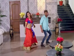 Bhojpuri Song: खेसारी लाल यादव और काजल राघवानी के इस गाने ने मचाया तहलका, 11 करोड़ से ज्यादा बार देखा गया Video Bhojpuri Song: खेसारी लाल यादव और काजल राघवानी के इस गाने ने मचाया तहलका, 11 करोड़ से ज्यादा बार देखा गया Video