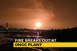 Massive Fire At ONGC's Surat Plant After 3 Blasts, No Casualties Reported Massive Fire At ONGC's Surat Plant After 3 Blasts, No Casualties Reported