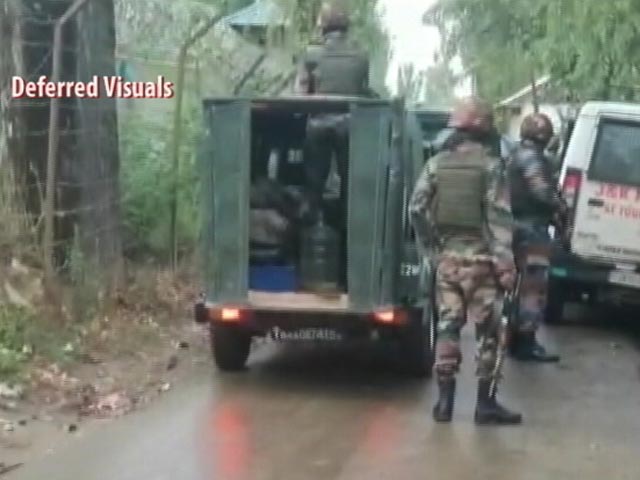 Encounter Breaks Out Between Security Forces, Terrorists In J&K's Baramulla