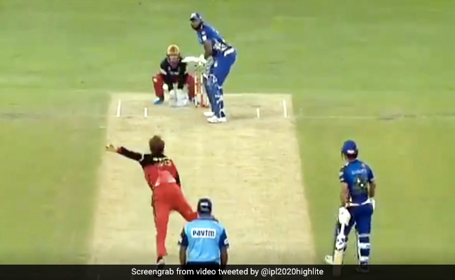 IPL 2020: कीरॉन पोलार्ड ने एक ही ओवर में पलट दिया मैच, जैम्पा के ओवर में ठोके 27 रन - देखें पूरा Video