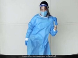 युजवेंद्र चहल की मंगेतर Dhanashree ने PPE किट में किया Kurta Pajama सॉन्ग पर डांस, 34 लाख बार देखा गया Video युजवेंद्र चहल की मंगेतर Dhanashree ने PPE किट में किया Kurta Pajama सॉन्ग पर डांस, 34 लाख बार देखा गया Video