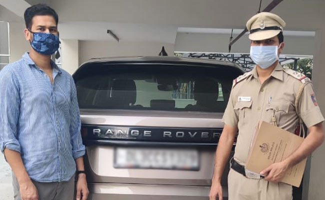 Range Rover Driver Who Hit Cyclist, Left Body At Delhi Hospital, Arrested