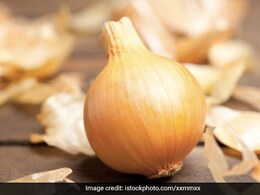 Chef Saransh Goila Tells Us The Secret To Chopping Onions Without Crying