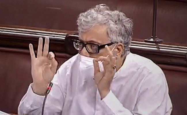 "Bengal Or Country?" PM's Dig At Derek O'Brien Over "Intimidation" Remark