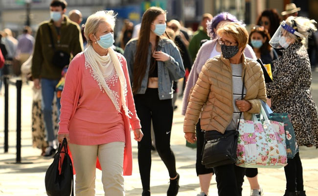 UK Residents Warned To Get Serious As COVID-19 Cases Will Surge To 50,000 A Day