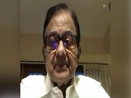 राफेल डील पर CAG की रिपोर्ट पर गरमाई राजनीति, चिदंबरम ने पूछा- क्या गड़बड़ियों का पिटारा खुला है?... राफेल डील पर CAG की रिपोर्ट पर गरमाई राजनीति, चिदंबरम ने पूछा- क्या गड़बड़ियों का पिटारा खुला है?...