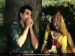 धर्मेंद्र ने शेयर किया अपनी फिल्म का सीन, लिखा- बड़ी बनावटी है शहर की ये जिंदगी...देखें Video धर्मेंद्र ने शेयर किया अपनी फिल्म का सीन, लिखा- बड़ी बनावटी है शहर की ये जिंदगी...देखें Video