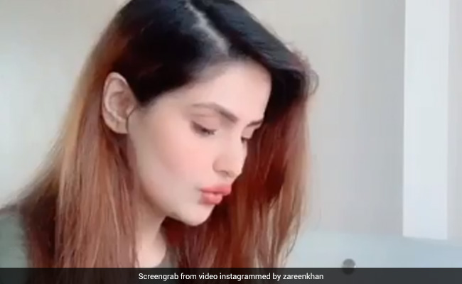 जरीन खान को याद नहीं रहा लैपटॉप का पासवर्ड, तभी किया कुछ ऐसा और चुटकियों में खुल गया लैपटॉप- देखें Video