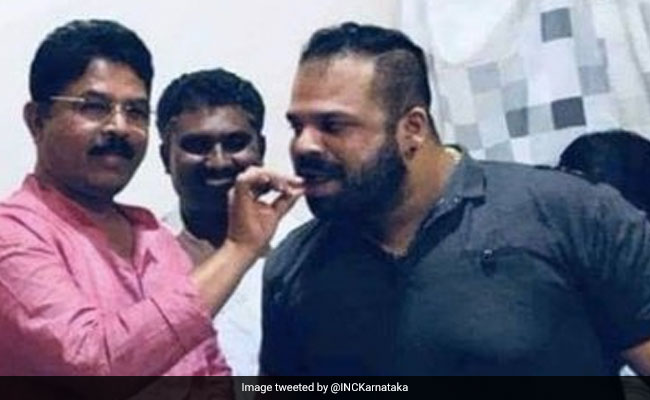 Congress Shares Photos Of Karnataka Minister With Drugs Case Accused
