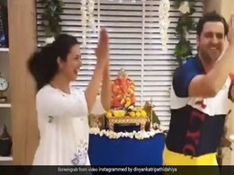 दिव्यांका त्रिपाठी ने पति विवेक दहिया संग यूं किया डांस, खूब वायरल हो रहा Video दिव्यांका त्रिपाठी ने पति विवेक दहिया संग यूं किया डांस, खूब वायरल हो रहा Video